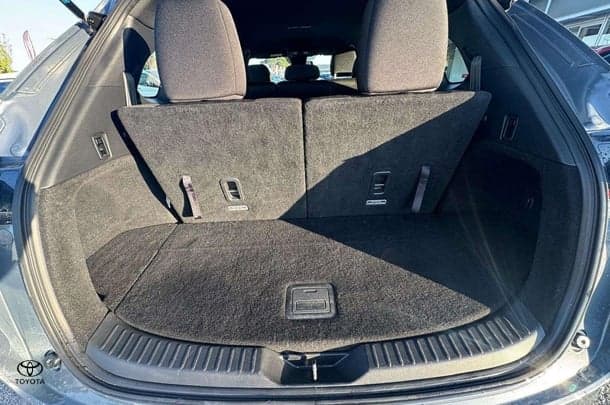 2023 Mazda CX-8 G25 Sport in Grey