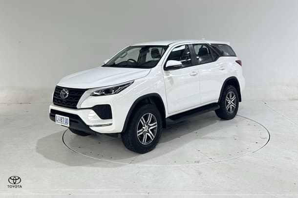 2024 Toyota Fortuner GX in White