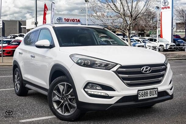 2018 Hyundai Tucson Active X in White