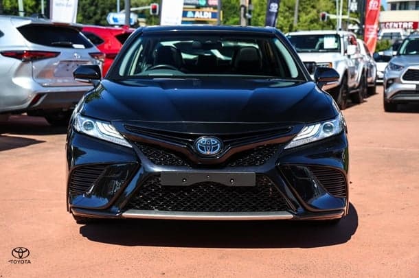 2020 Toyota Camry SL in Black