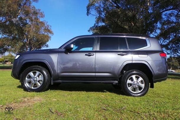 2022 Toyota Landcruiser VX in Grey