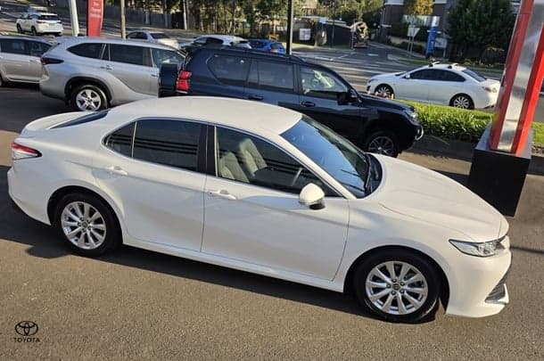 2019 Toyota Camry Ascent in White