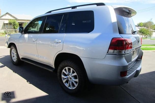 2020 Toyota Landcruiser VX in Silver
