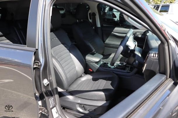 2023 Ford Everest Sport in Grey