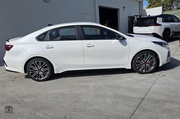2020 Kia Cerato GT in White