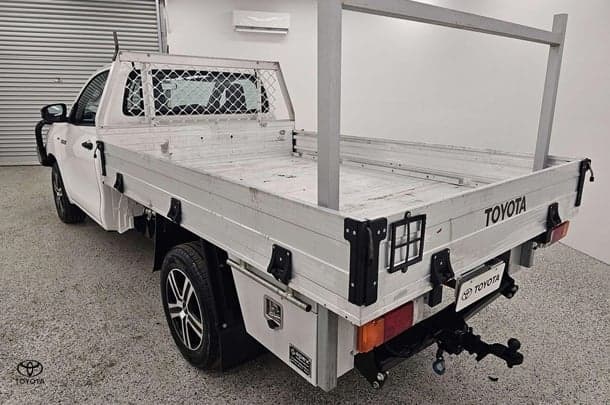 2020 Toyota Hilux Workmate in White