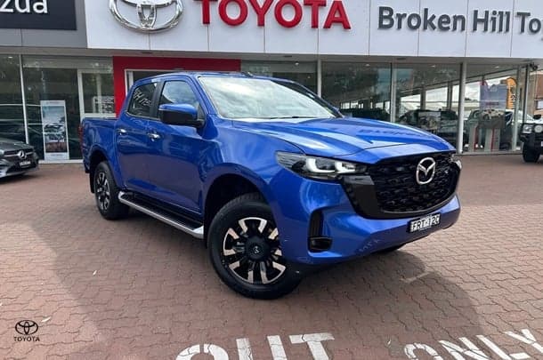 2025 Mazda BT-50 GT in Blue