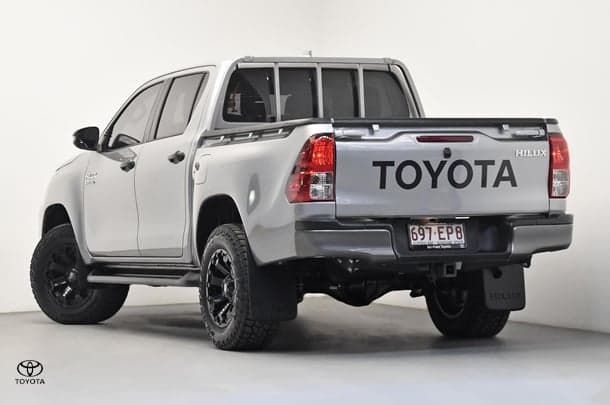 2022 Toyota Hilux SR in Silver