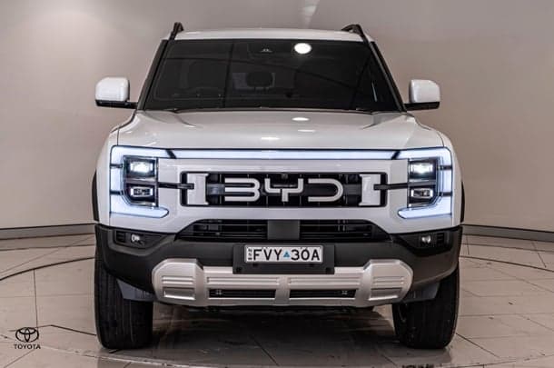2025 BYD SHARK 6 Premium in Other