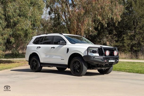 2023 Ford Everest Sport in White