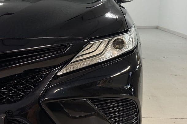 2020 Toyota Camry SL in Black