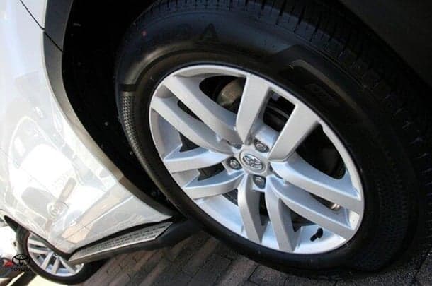 2014 Toyota Kluger GX in White