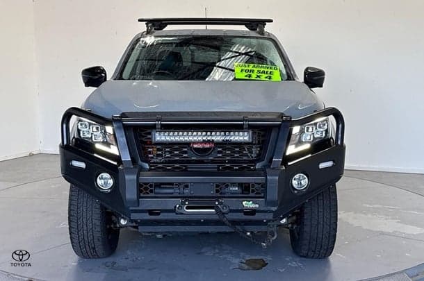 2024 Nissan Navara PRO-4X in Grey