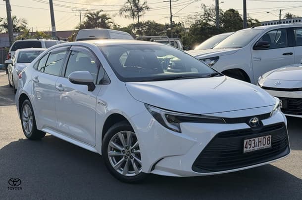 2023 Toyota Corolla Ascent Sport Hybrid in White