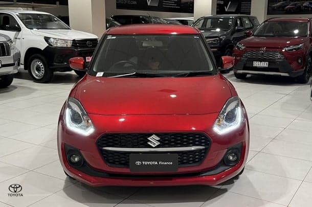 2022 Suzuki Swift Sport in Red