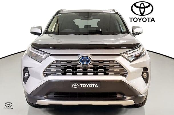 2024 Toyota RAV4 Cruiser-AWD in Silver