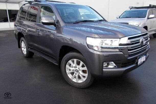 2020 Toyota Landcruiser VX in Silver