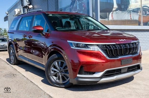 2022 Kia Carnival S in Flare Red (C7r)