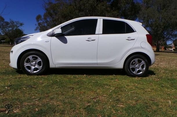 2019 Kia Picanto S in White