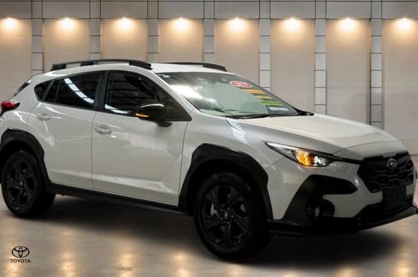 2025 Subaru Crosstrek 2.0L in White