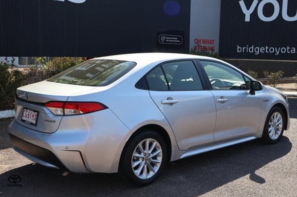 2022 Toyota Corolla Ascent Sport Hybrid in Silver