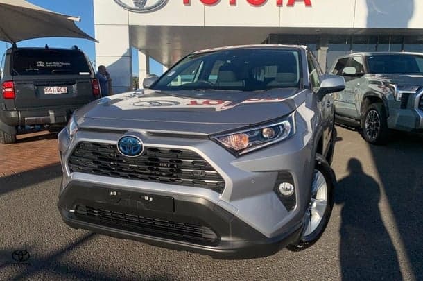 2022 Toyota RAV4 GX-2WD in Silver