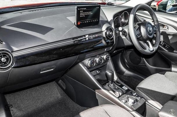 2025 Mazda CX-3 G20 Pure in Red