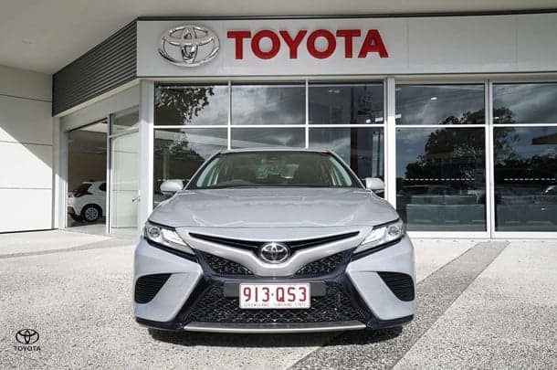 2017 Toyota Camry SX in Silver