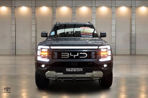 2025 BYD SHARK 6 Premium in Other