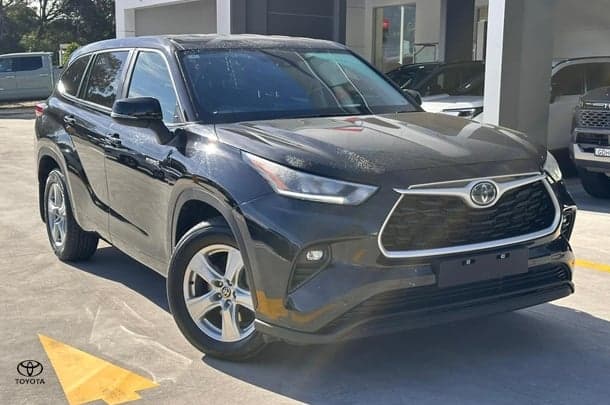 2024 Toyota Kluger GX AWD in Black