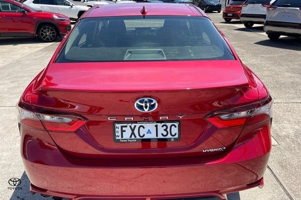 2021 Toyota Camry Ascent Sport in Red
