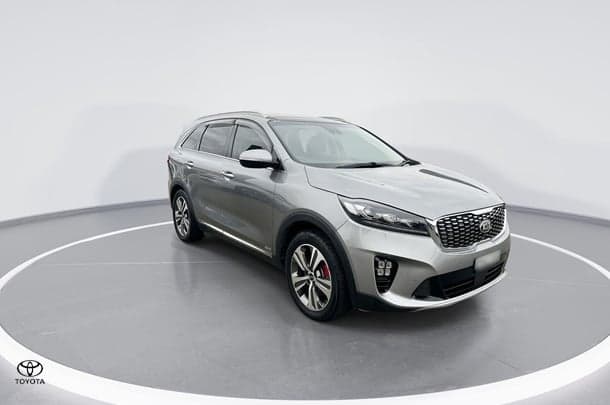 2020 Kia Sorento GT-Line in Silver