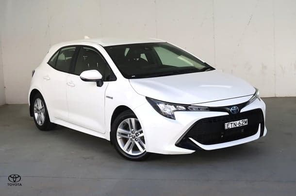 2022 Toyota Corolla Ascent Sport Hybrid in White