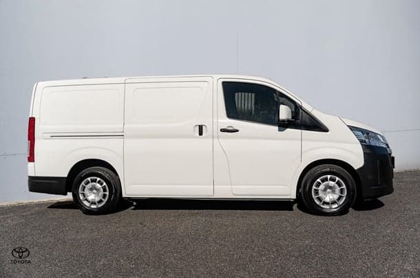 2022 Toyota Hiace Base in White