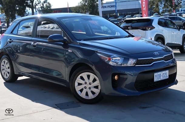 2020 Kia Rio S in Blue