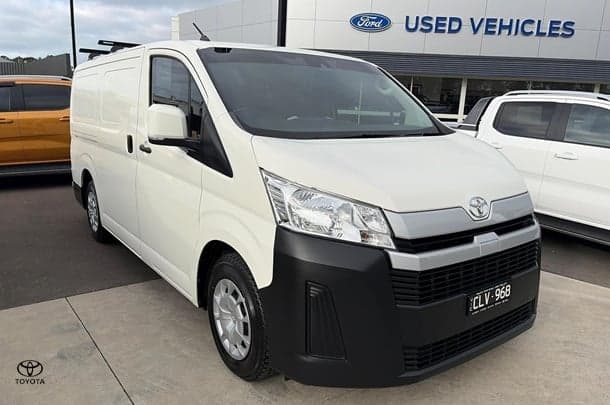 2019 Toyota Hiace Base in White