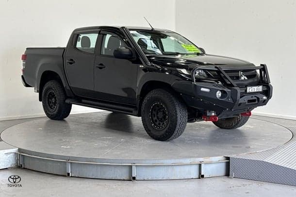2022 Mitsubishi Triton GLX+ in Black
