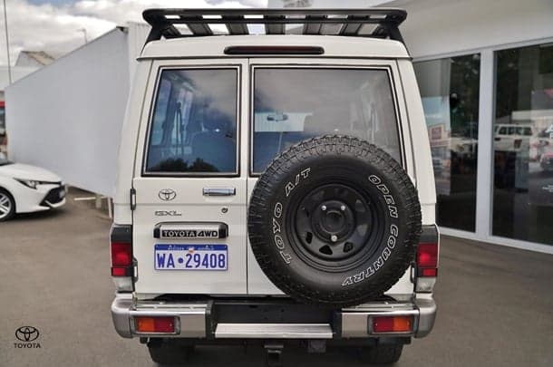 2020 Toyota Landcruiser GXL in White