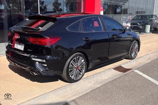 2023 Kia Cerato GT in Black