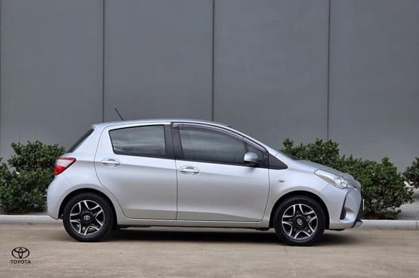 2019 Toyota Yaris Ascent in Silver