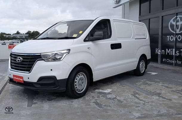 2019 Hyundai iLoad Base in White