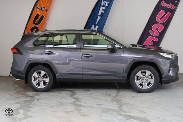 2024 Toyota RAV4 GX in Silver