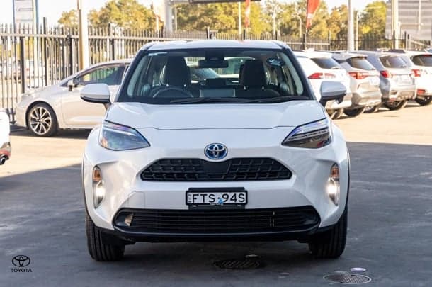 2022 Toyota Yaris Cross GX in White
