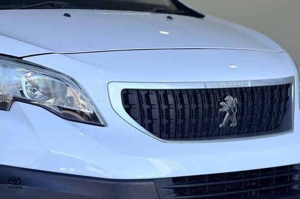 2020 Peugeot Expert 150 HDI in Other