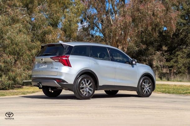 2025 Mahindra XUV700 AX7L in Other