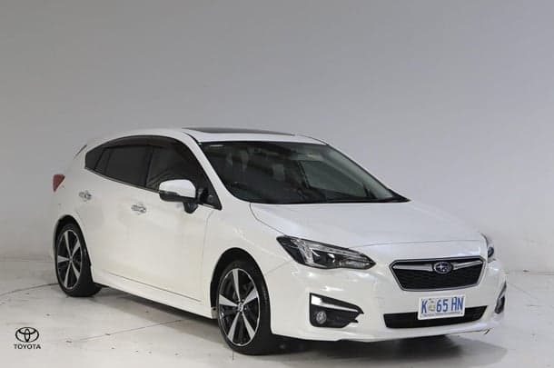 2018 Subaru Impreza 2.0i-S in White