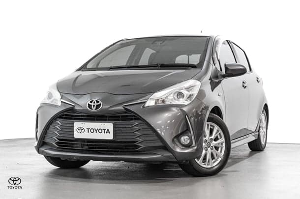 2019 Toyota Yaris ZR in Silver