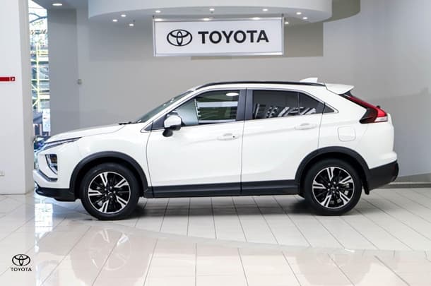 2022 Mitsubishi Eclipse Cross LS in White