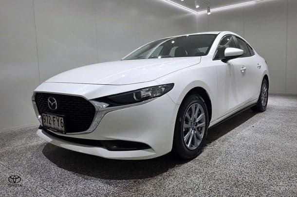 2022 Mazda 3 G20 Pure in White