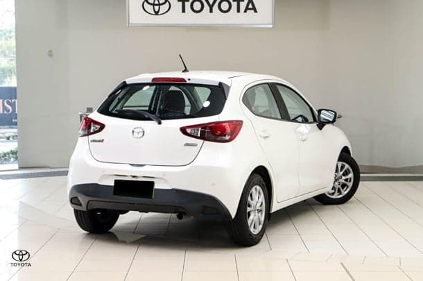2019 Mazda 2 Maxx in White